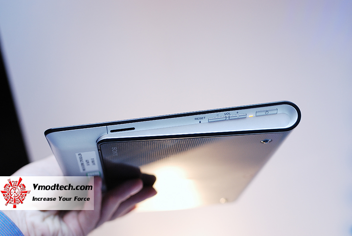 4 Quick Preview : Sony Tablet S1