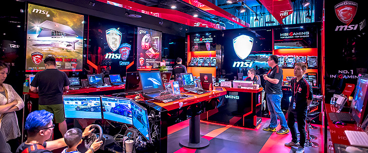 MSI SHOP in SYNTREND BUILDING @ COMPUTEX TAIPEI 2015