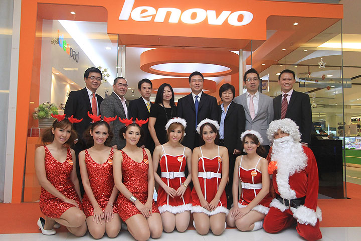 img 02771 เลอโนโวเปิดร้าน Lenovo Exclusive Store by Softworld ณ ศูนย์การค้าเซ็นทรัลเวิลด์ พร้อมรุกธุรกิจเต็มรูปแบบ