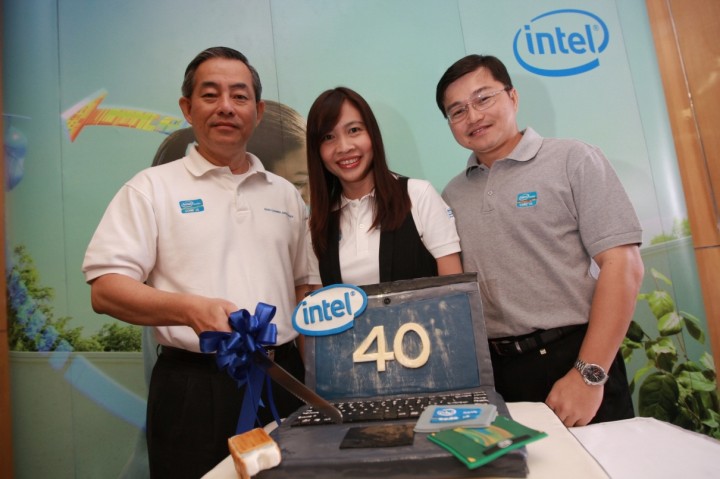 intel 1 720x479 เทรนด์ใหม่ของอินเทลพร้อมทิศทางตลาดและเทคโนโลยีในปี 2555‏