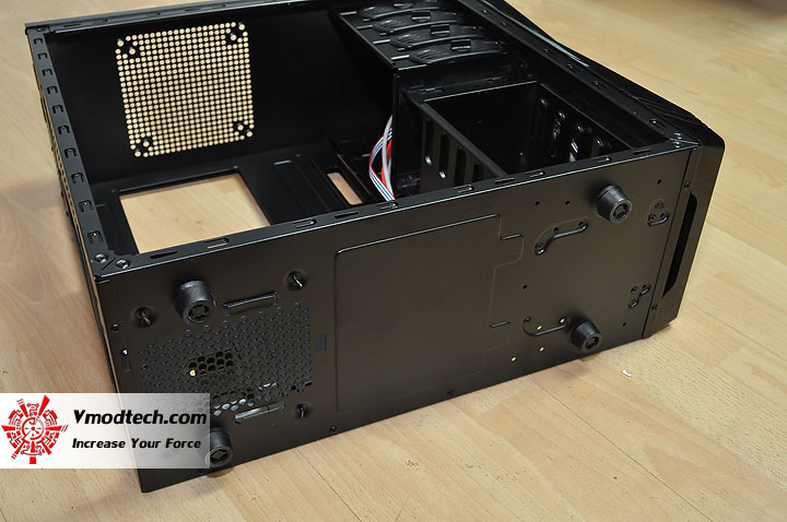 dsc 0125 CASECOM SEINE KM 6788 Gaming Chassis Review