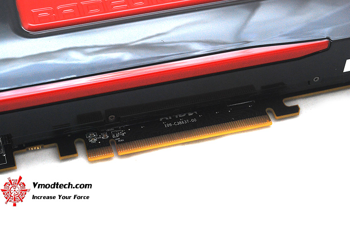 dsc 2572 HIS AMD Radeon HD7970 Review