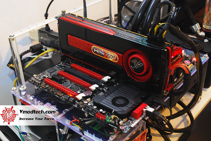 dsc 2585 HIS AMD Radeon HD7970 Review