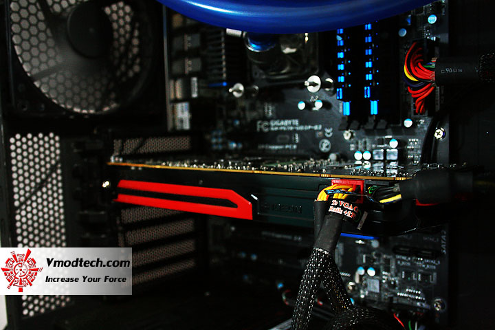 img 8837 ASUS AMD Radeon HD7970 Review