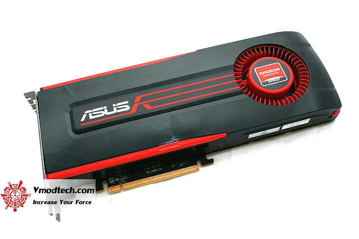 img 8856 ASUS AMD Radeon HD7970 Review