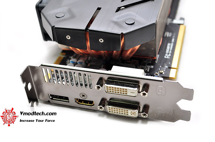 dsc 0080 GIGABYTE GTX 680 SOC WindForce 5X