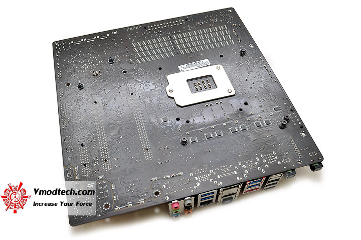 dsc 0075 ASUS ROG Maximus V GENE Motherboard Review