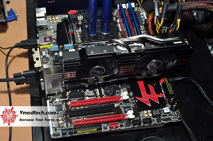 dsc 0004 ASUS GEFORCE GTX 670 DirectCU II TOP Review