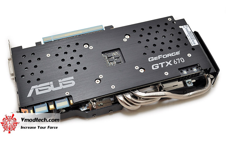 dsc 0135 ASUS GEFORCE GTX 670 DirectCU II TOP Review