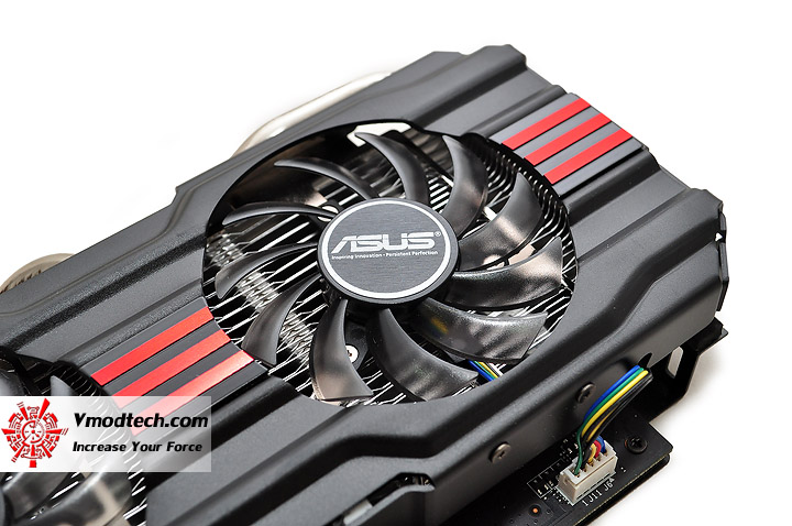 dsc 0151 ASUS GEFORCE GTX 670 DirectCU II TOP Review