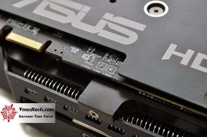 dsc 0297 ASUS Radeon HD 7970 DirectCU II TOP 3GB DDR5 Review