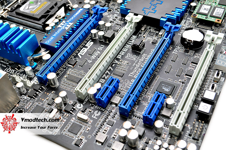 dsc 0243 ASUS P8Z77 V PREMIUM Motherboard Review