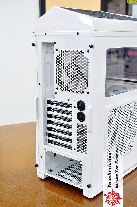 dsc 0800 NZXT PHANTOM 410 Chassis