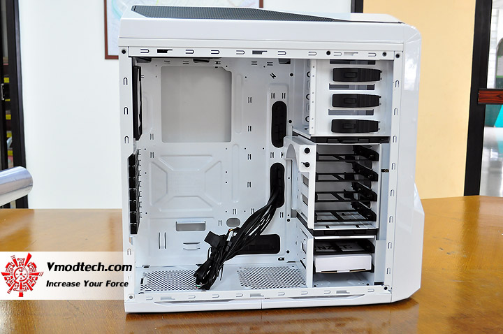 dsc 0819 NZXT PHANTOM 410 Chassis