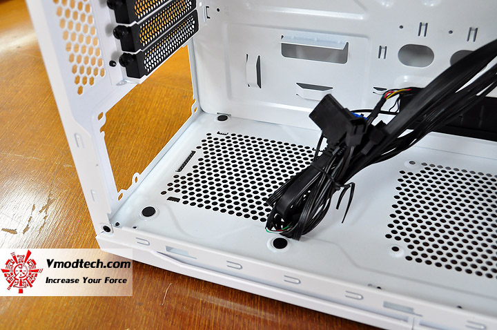 dsc 0839 NZXT PHANTOM 410 Chassis