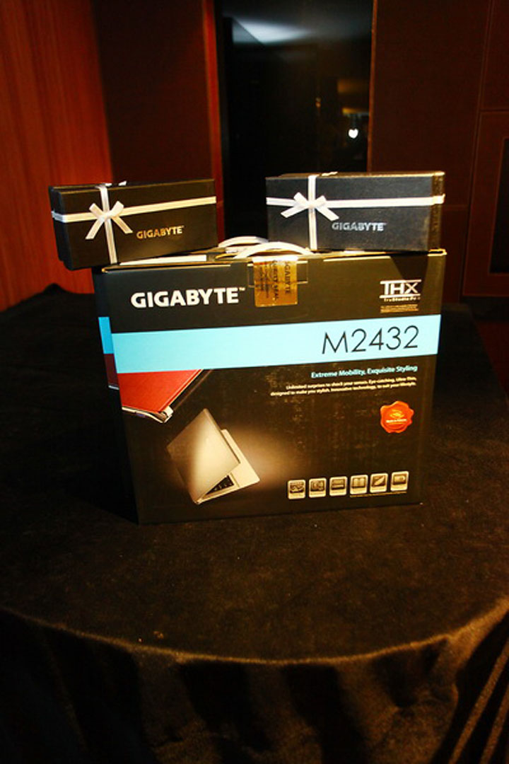 img 18 GIGABYTE เปิดตัว Ultrabook สุดบางเบาและโน๊ตบุ๊คสำหรับการเล่นเกมอันทรงพลัง นิยามใหม่ที่จะเปลี่ยนโลกแห่งการเล่นเกมบนโน๊ตบุ๊ค