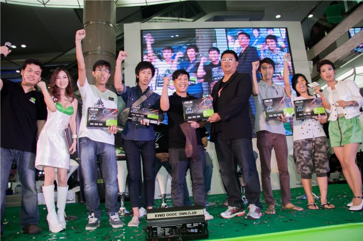 nvidia day2012 0107 720x479 เอซุส ร่วมงาน NVIDIA Day 2012 เปิดตัวกราฟฟิกส์การ์ดตัวเก่ง ASUS GTX660 Ti พร้อมจัดกิจกรรมแจกหนักการ์ดจอรุ่นใหม่ 20 ตัว รวมมูลค่ากว่า 50,000 บาท