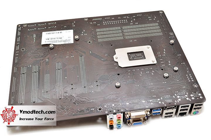 dsc 0924 msi Z77A G43 Motherboard Review