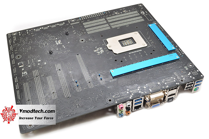 dsc 0476 ASUS P8Z77 V PRO Motherboard Review