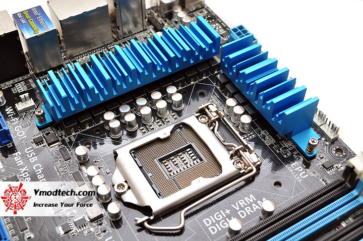 dsc 0481 ASUS P8Z77 V PRO Motherboard Review