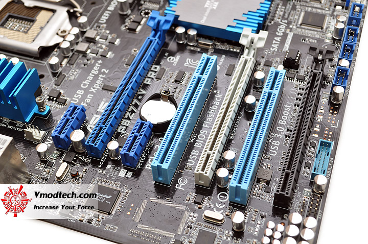 dsc 0495 ASUS P8Z77 V PRO Motherboard Review