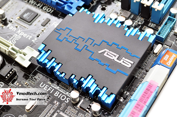 dsc 0418 ASUS P8Z77 V DELUXE Motherboard Review