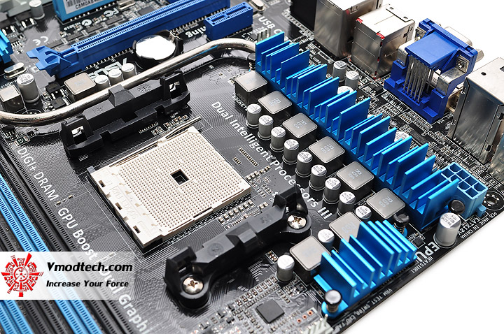 dsc 0907 ASUS F2A85 V PRO AMD FM2 Motherboard Review