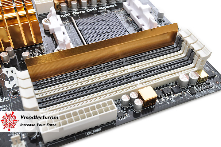 dsc 0355 ECS A970M A DELUXE AM3+ Motherboard Review