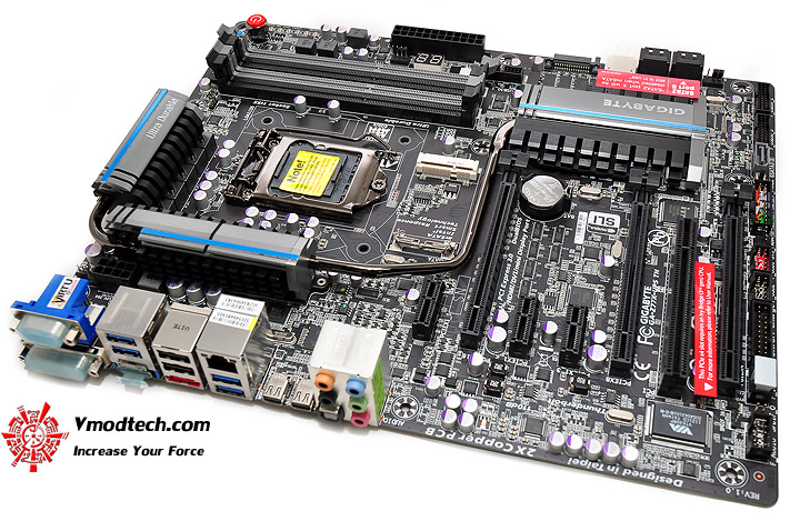 dsc 0005 GIGABYTE GA Z77X UP5 TH Motherboard Review