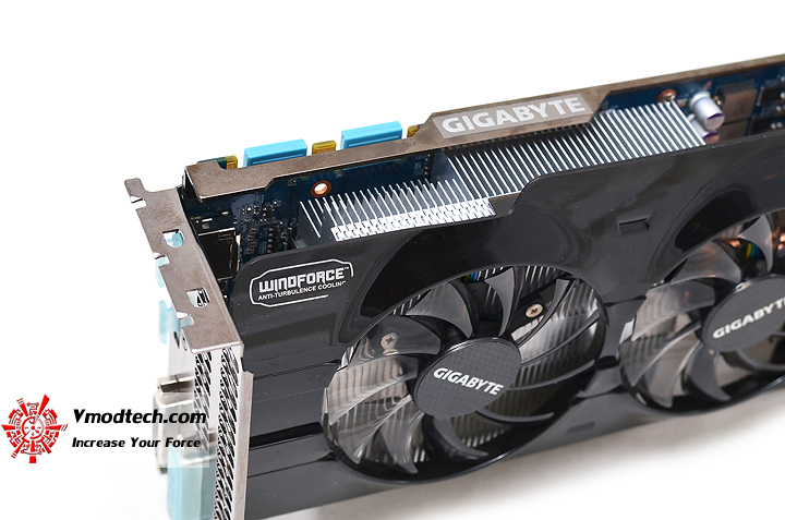 dsc 1081 GIGABYTE GEFORCE GTX 680 4GB Review