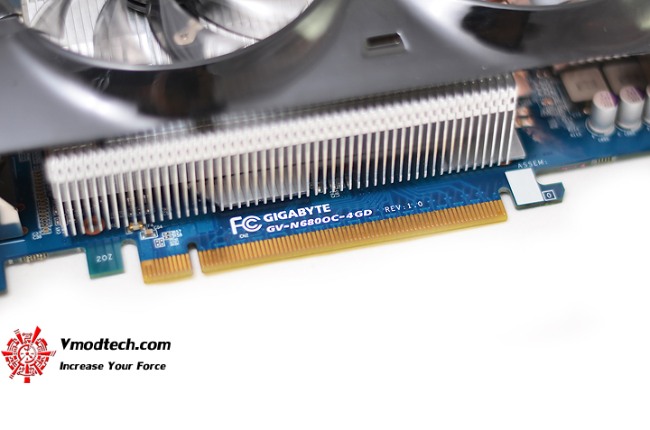 dsc 1096 GIGABYTE GEFORCE GTX 680 4GB Review