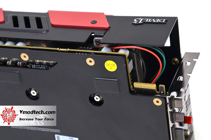 dsc 2466 PowerColor DEVIL13 HD7990 6GB GDDR5 Review on AMD FX 8350 Vishera 