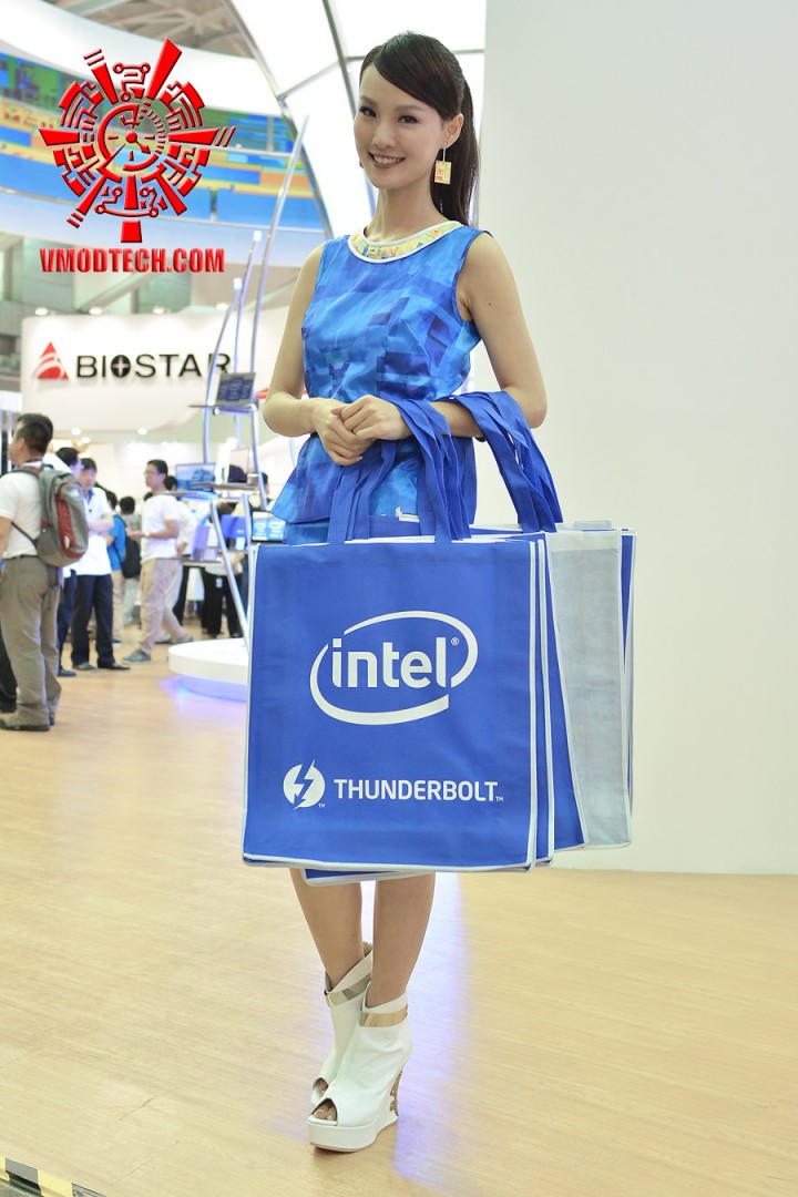 dsc 5349 720x1080 custom More than one hundred Show Girl in Computex 2013