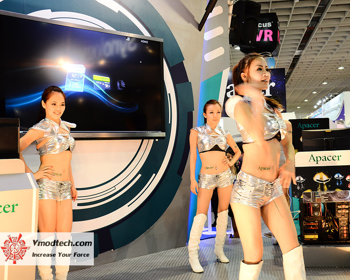 dsc 2945 APACER Dancing Show @ COMPUTEX TAIPEI 2013