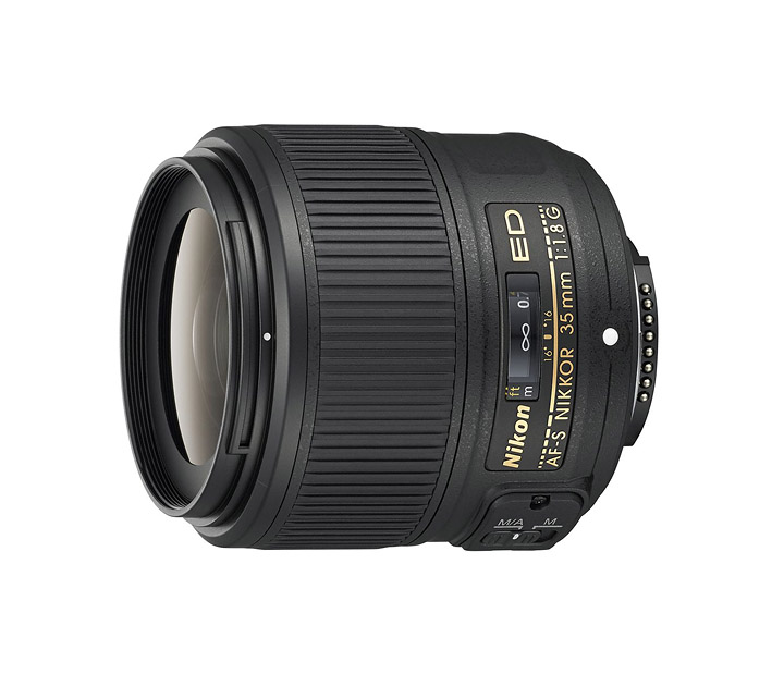 012  เลนส์ AF S NIKKOR 35 มม. f/1.8G ED  เลนส์มุมกว้าง 35 มม. ประเภททางยาวโฟกัสคงที่ (fixed focal length) พร้อมรูรับแสงสูงสุด f/1.8 สำหรับกล้องนิคอนฟูลเฟรม