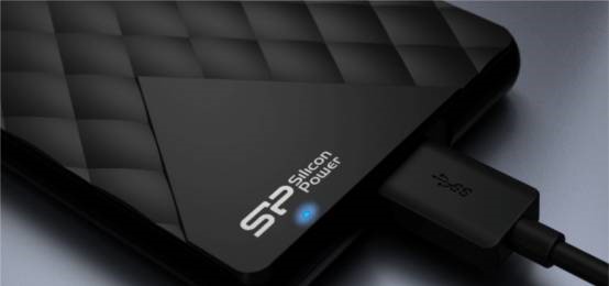 diamond d06 3 SP/ Silicon Power เปิดตัวฮาร์ดดิสก์แบบพกพาแบบUSB 3.0 รุ่นล่าสุด  Diamond D06— หรูหราสไตล์ไฮโซ