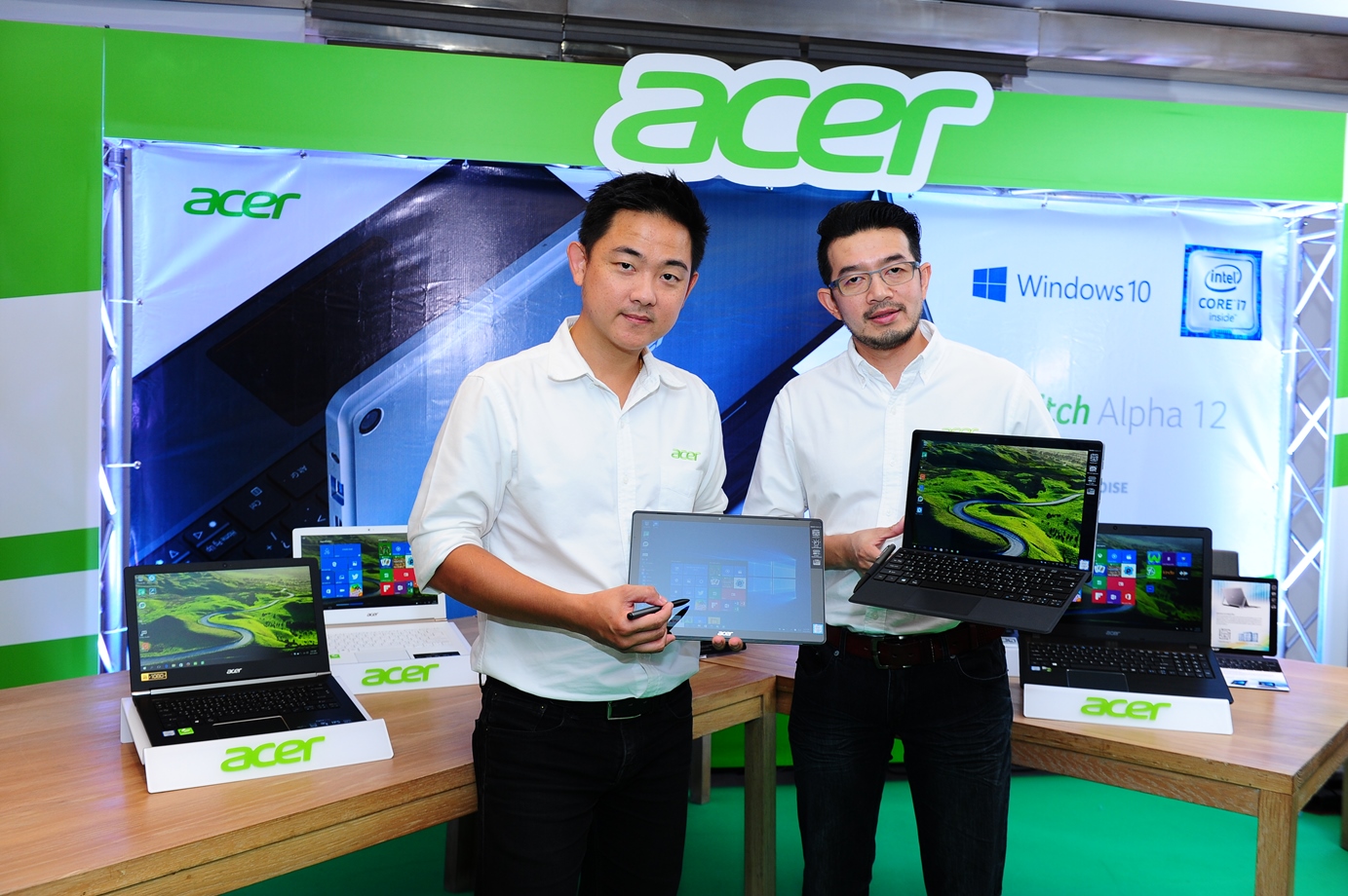 arr 9778  Acer เอเซอร์มั่นใจความต้องการของผู้บริโภคกระตุ้นตลาดคอมพิวเตอร์ เดินหน้าเปิดตัวผลิตภัณฑ์มุ่งตอบสนองทุกความต้องการสู่ผู้ใช้งาน