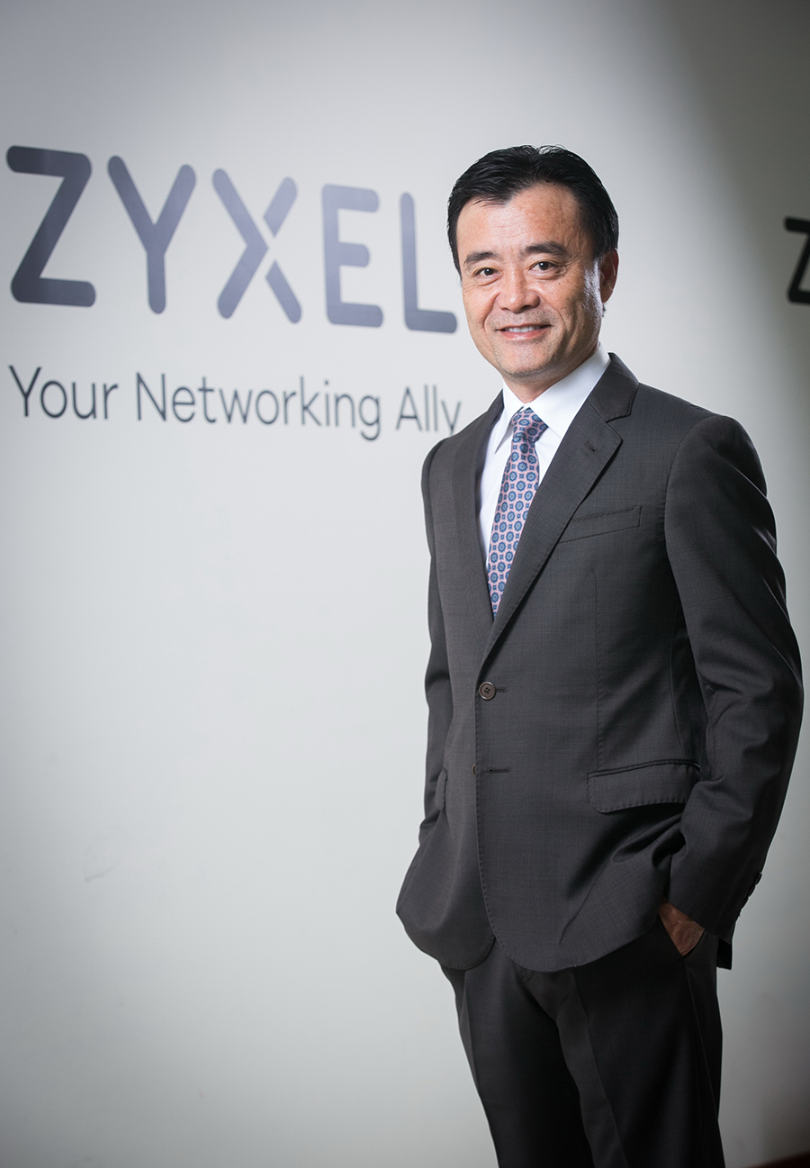 zyxel president gordon yang 2 ไซเซล ประกาศ รีแบรนด์พร้อมกันทั่วโลก  ภายใต้แนวคิด “Your Networking Ally”  พร้อมพบกับสุดยอดโซลูชั่นที่จะช่วยปลอดปล่อยศักยภาพบนเครือข่ายของคุณแบบสุดพลัง