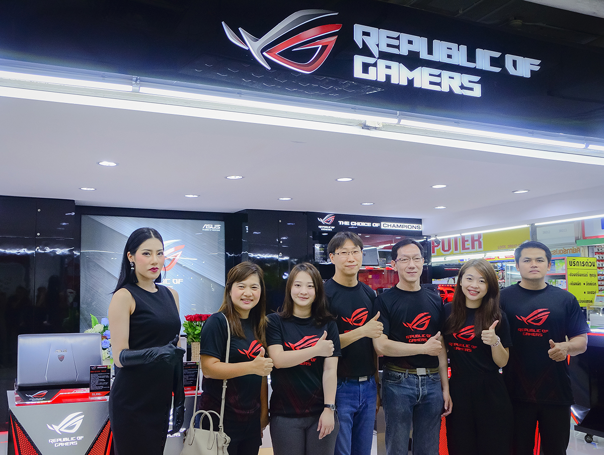 asus rog experience shop by j net 2 เปิดแล้ว! ASUS ROG Experience Shop by J Net ตึกคอม ขอนแก่น แห่งแรกในภาคอีสาน 