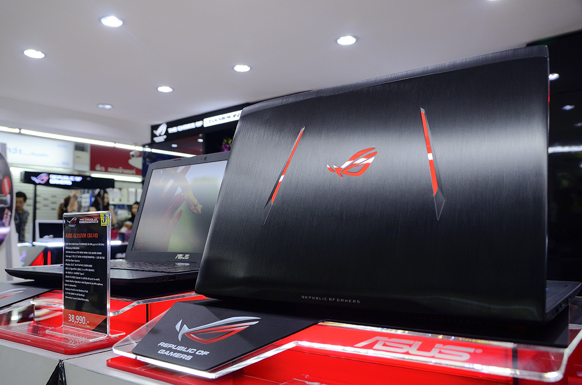 asus rog experience shop by j net 4 เปิดแล้ว! ASUS ROG Experience Shop by J Net ตึกคอม ขอนแก่น แห่งแรกในภาคอีสาน 