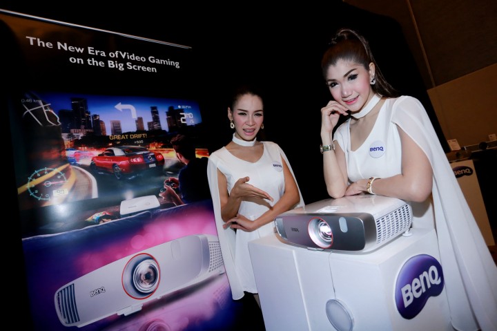 img 0346 720x479  “BenQ” เปิดตัว 3 โฮมโปรเจคเตอร์ใหม่ W8000 ,  W1210ST และ W1090 เครื่องฉายแบบโฮมเธียเตอร์ อันดับ 1 ของโลก เพื่ออรรถรสการใช้งานที่แตกต่าง