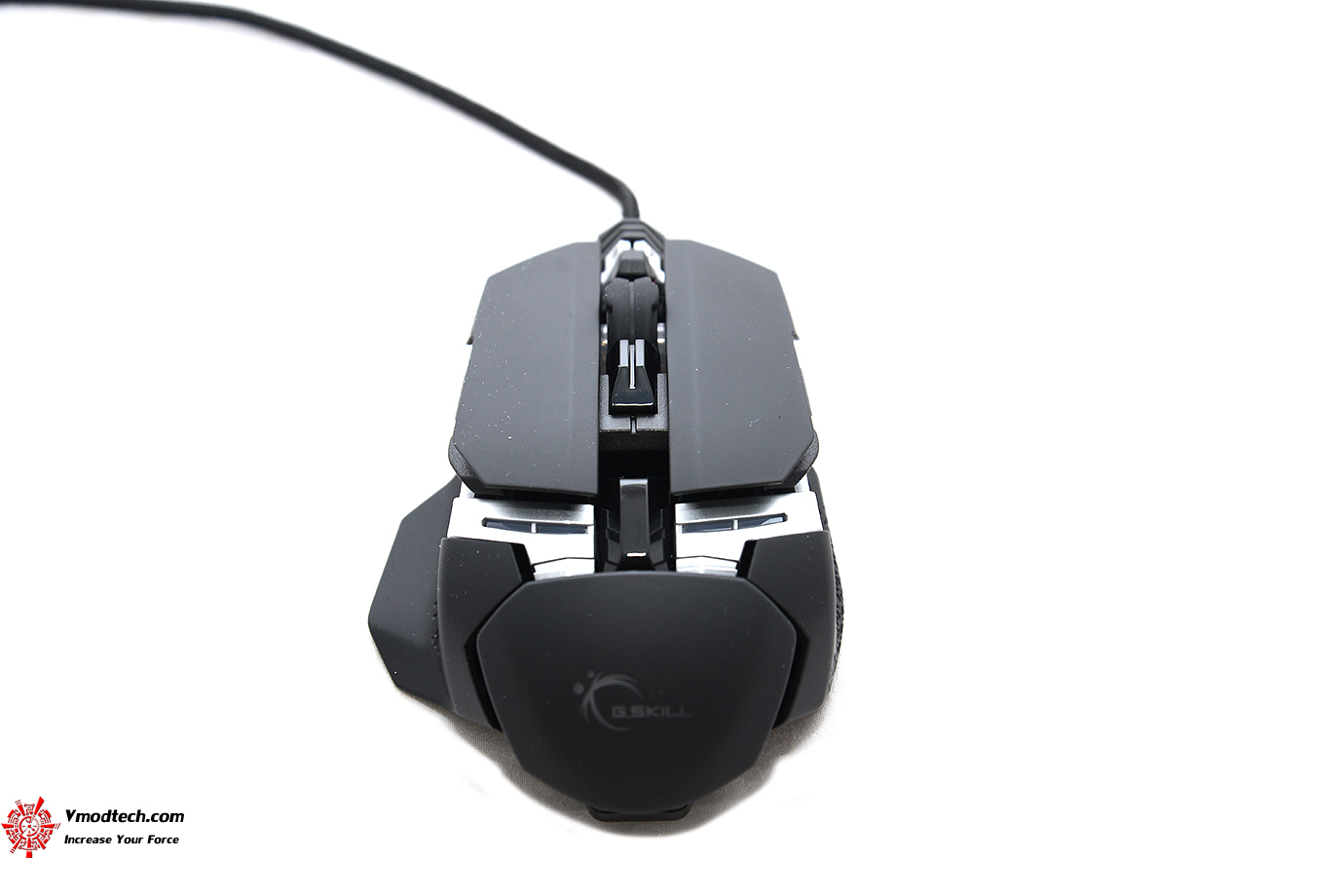 dsc 5145 G.SKILL RIPJAWS MX780 RGB Laser Gaming Mouse Review 