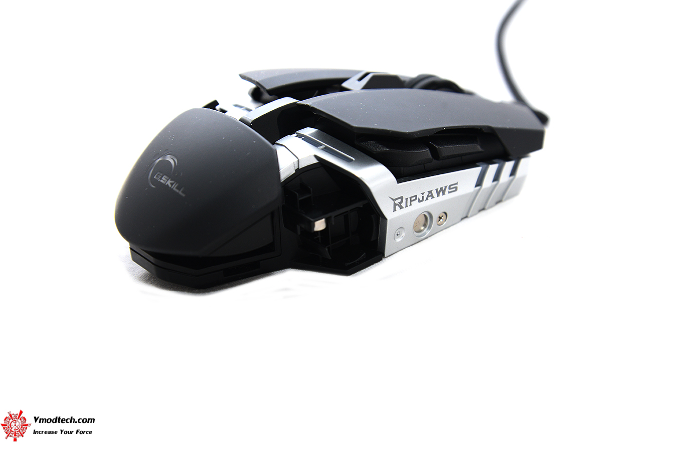 dsc 5164 G.SKILL RIPJAWS MX780 RGB Laser Gaming Mouse Review 