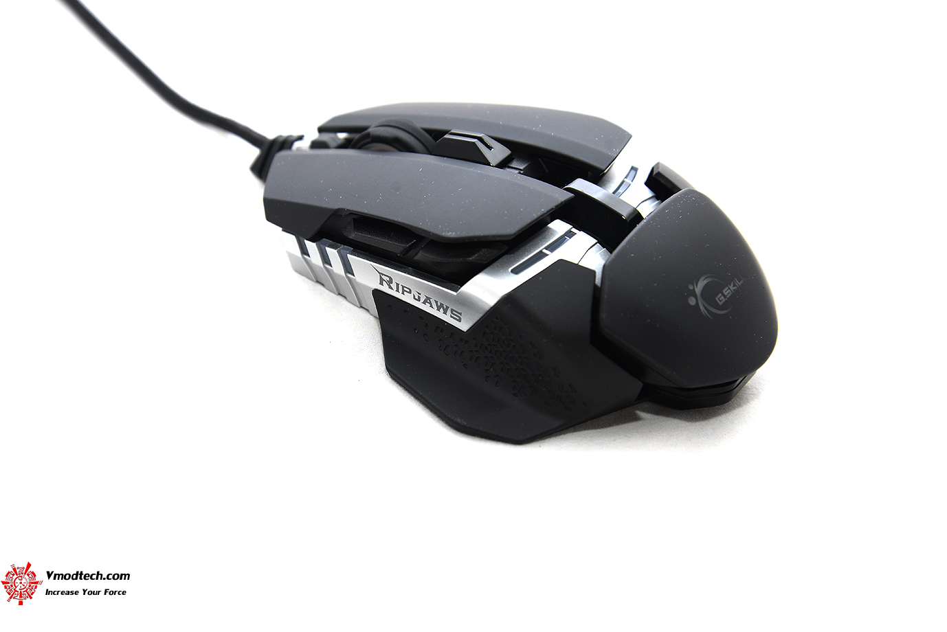 dsc 5185 G.SKILL RIPJAWS MX780 RGB Laser Gaming Mouse Review 