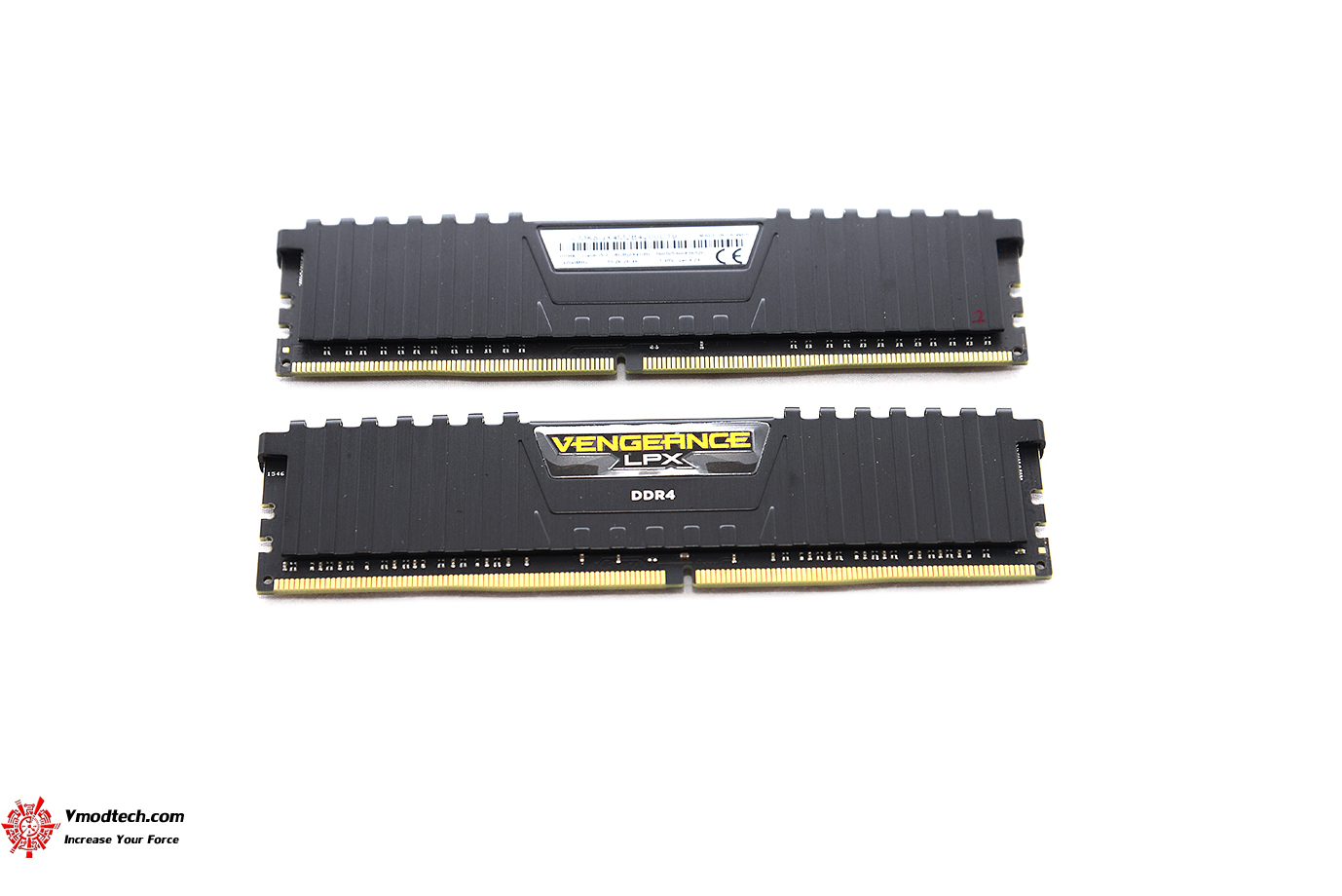 dsc 5076 Corsair Vengeance LPX 8GB (2x4GB) DDR4 DRAM 4200MHz C19 Review