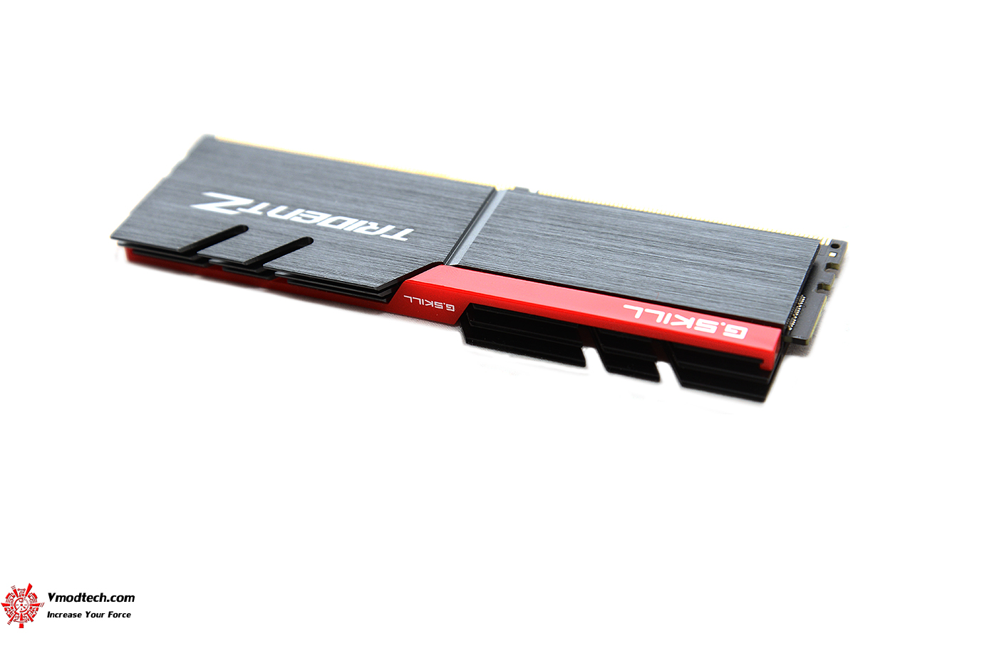 dsc 7598 G.SKILL Trident Z DDR4 3600MHz 16GB (8GBx2) 1.35v Review