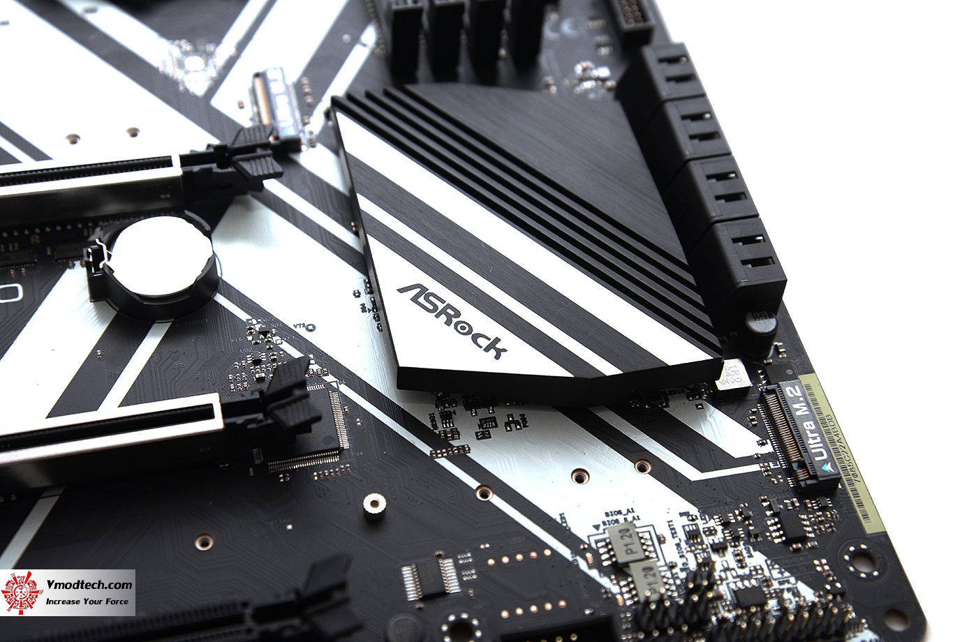 dsc 0460 ASRock Z270 Extreme4 Review 