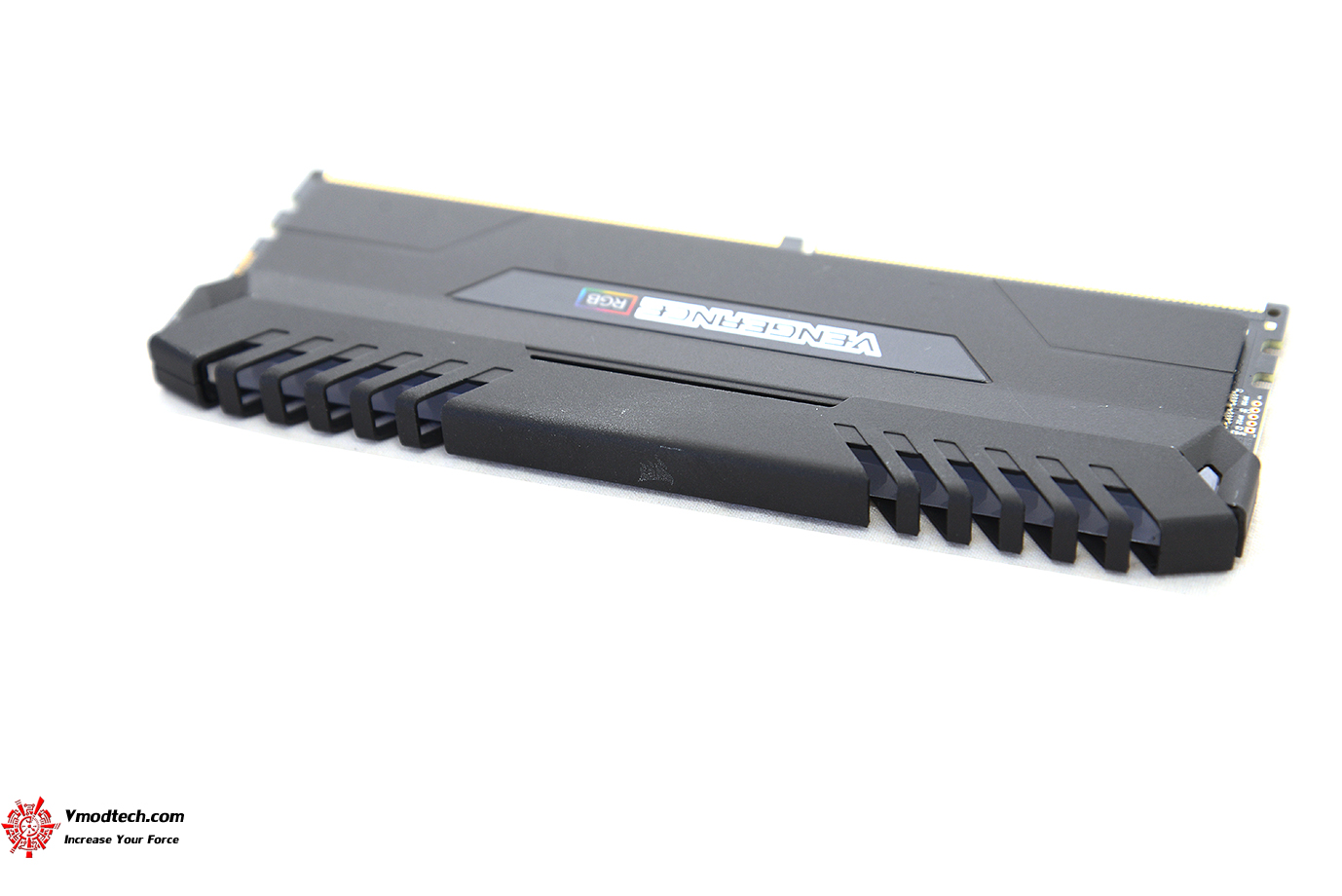 dsc 7316 CORSAIR VENGEANCE RGB 16GB (2 x 8GB) DDR4 DRAM 3000MHz C15 REVIEW