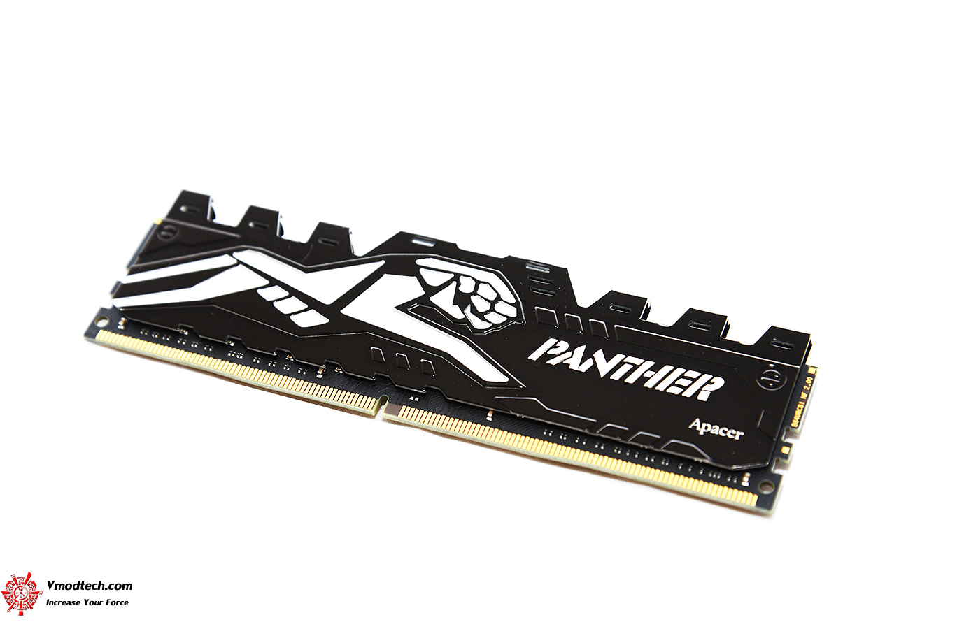 dsc 8260 APACER PANTHER DDR4 2400Mhz 16GB Review 