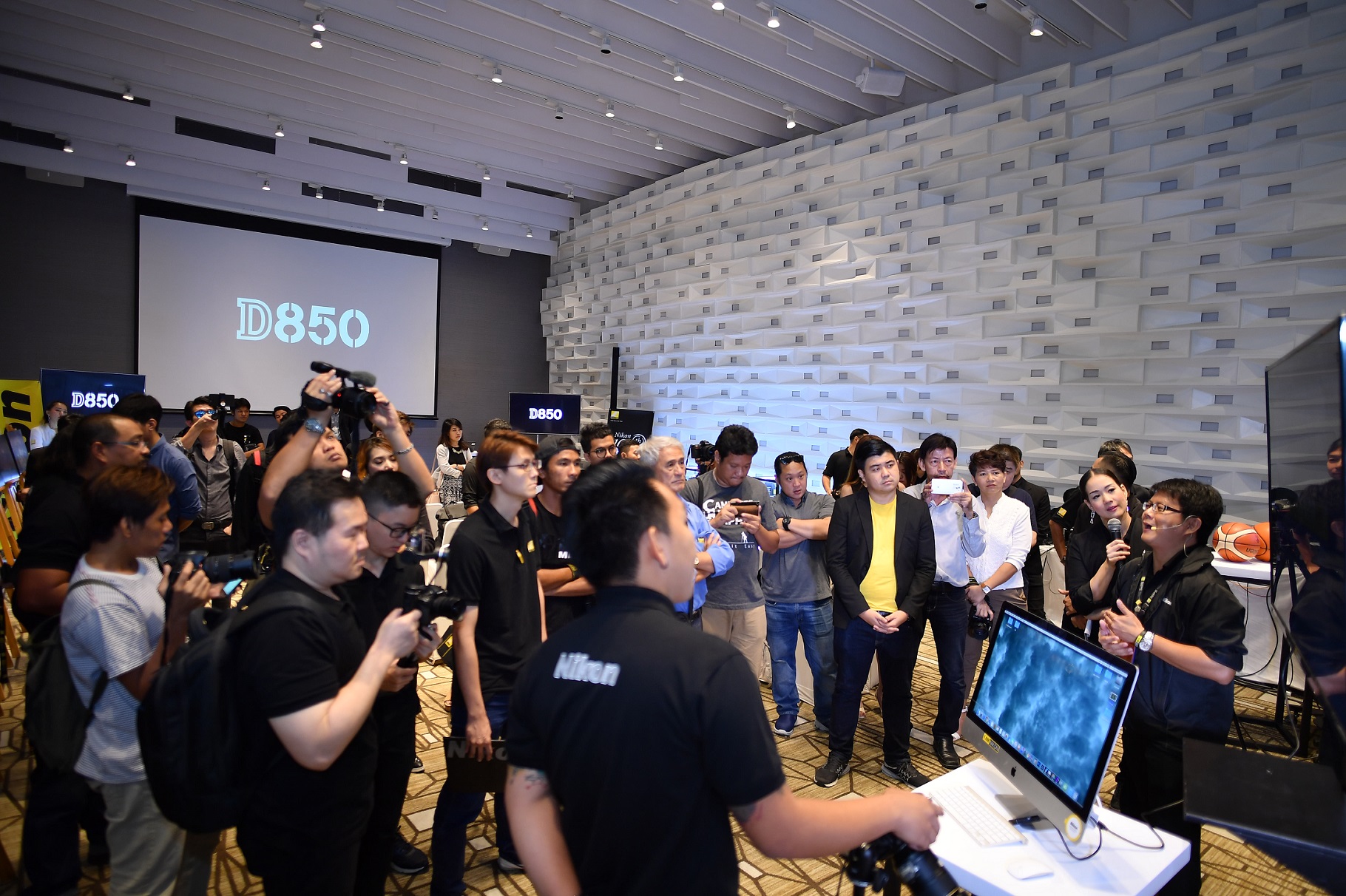 nikon d50 launch 4 นิคอนเปิดตัว ‘D850’ เชิญช่างภาพร่วมสัมผัสและทดลองสุดยอดกล้องฟูลเฟรมรุ่นล่าสุด